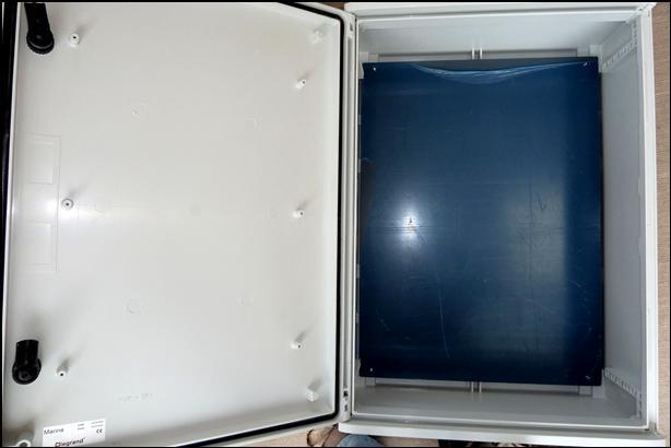 Picture 5 – Enclosure with Backplate cut to size and fitted